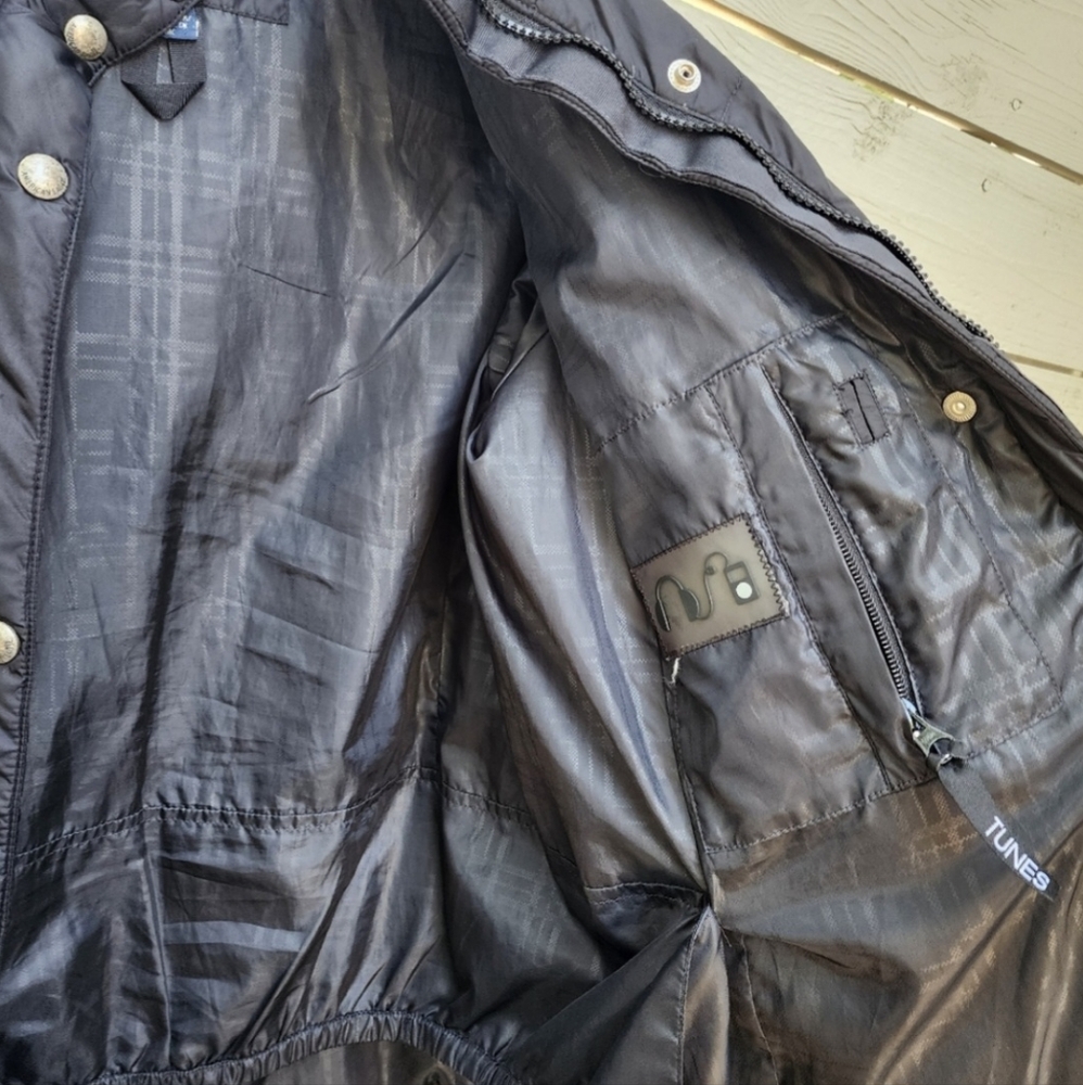 American Eagle Black Duck Down Puffer Coat Sz Medium - Picture 9 of 12